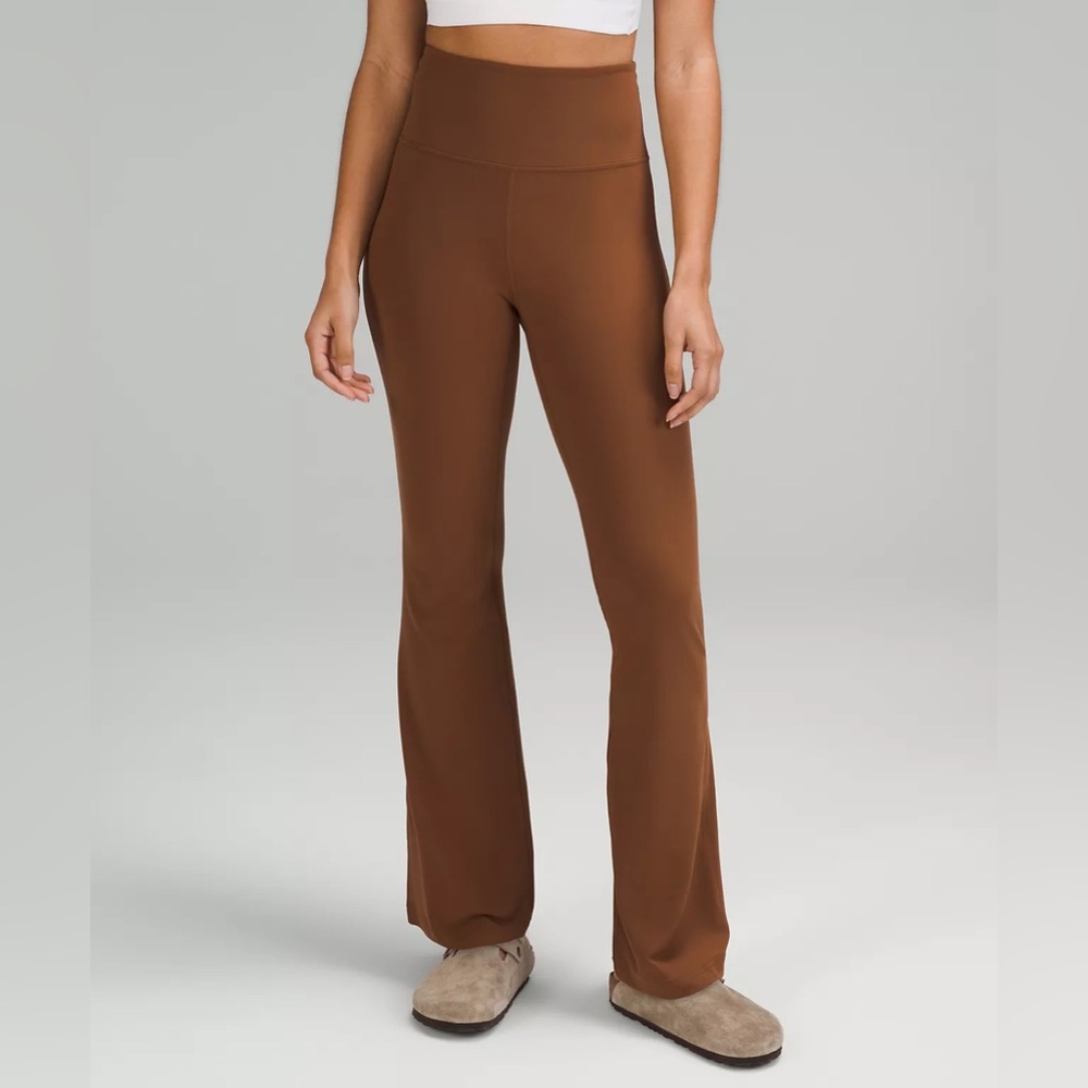 Lululemon Groove Super-High-Rise Flared Pant
